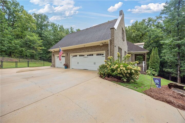 Property Photo: 1456 Lee Road 2204 AL 36877