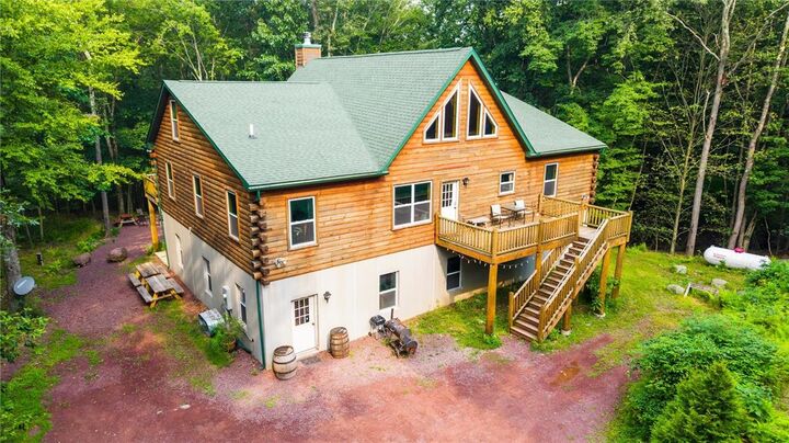 Property Photo: 14 River Dr PA 18661