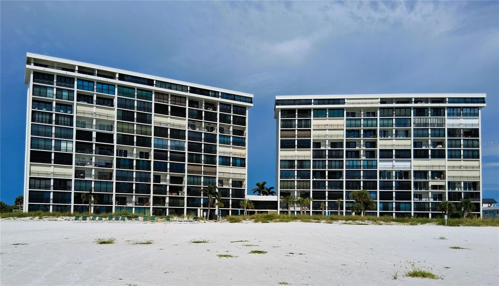 Property Photo: 19 Whispering Sands Drive 401 FL 34242