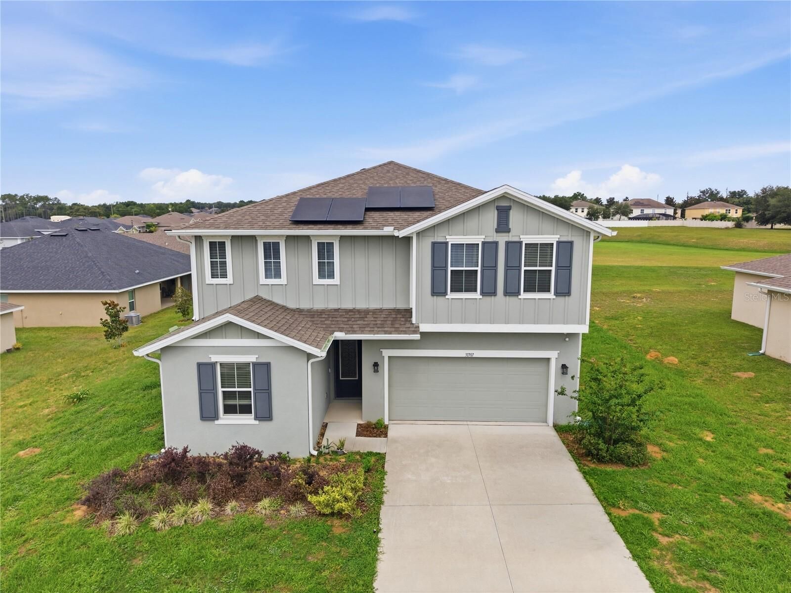 Property Photo:  31707 Broadwater Avenue  FL 34748 