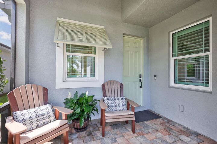Property Photo:  10606 Klee Avenue  FL 34212 