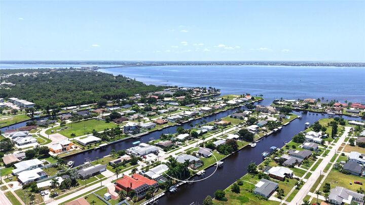 Property Photo: 124 Roselle Court FL 33952