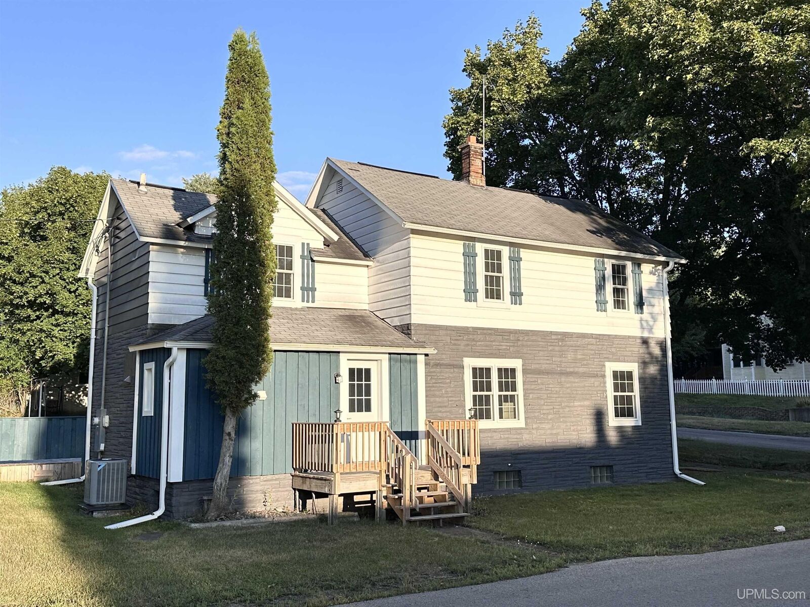 Property Photo: 500 E B Street MI 49801