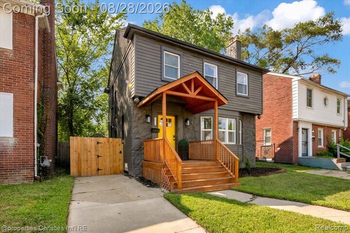 Property Photo: 16581 Mendota Street MI 48221 2819