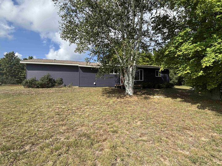 Property Photo: 6105 Meyers Road MI 49646
