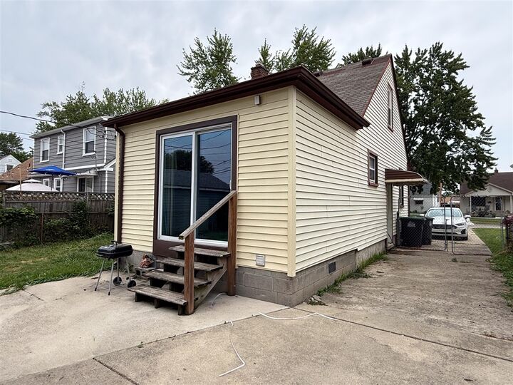 Property Photo: 6464 Weddel Street MI 48180-1925
