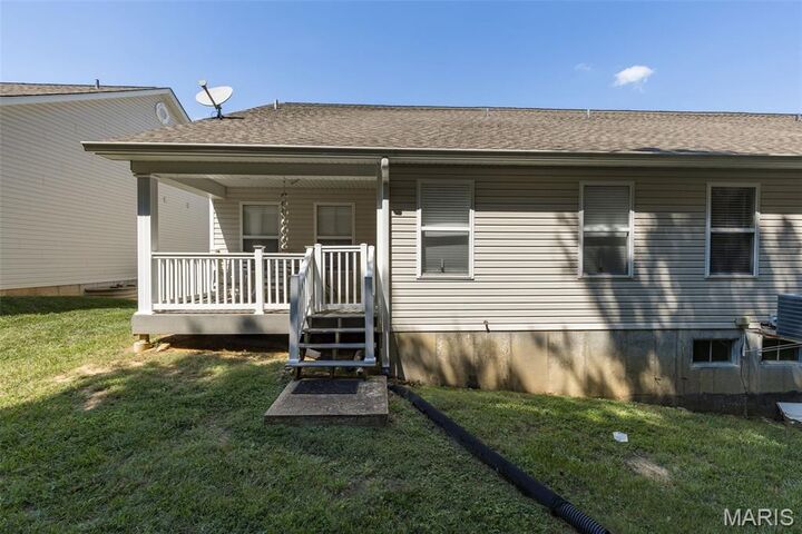 Property Photo:  1717 Lexington Place  MO 63048 