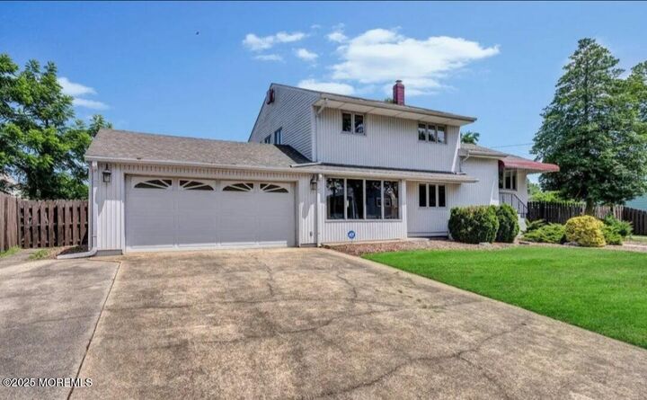 Property Photo:  4 Coral Way  NJ 07753 