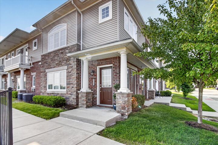 Property Photo: 5512 Arbor Chase Drive MI 48103