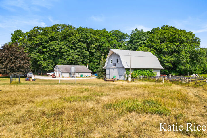 Property Photo: 2030 N Scenic Drive MI 49445