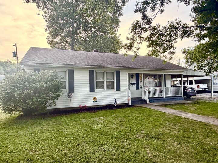 Property Photo: 20 Nelms Avenue IL 62801