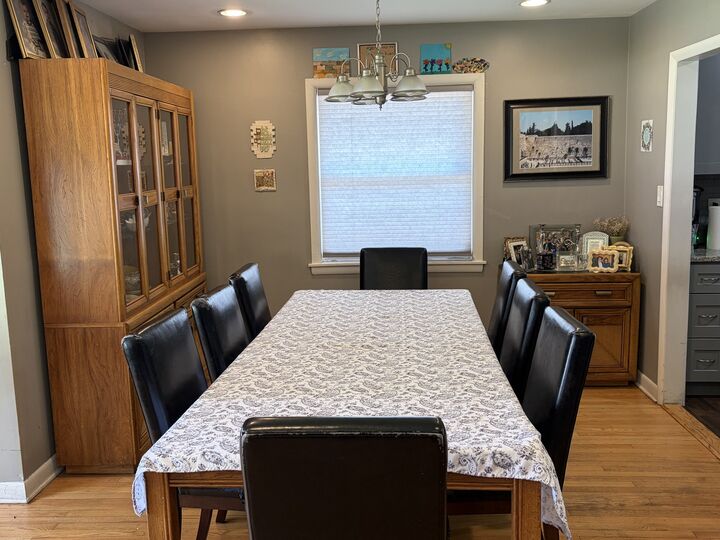 Property Photo:  2801 W Coyle Avenue  IL 60645 
