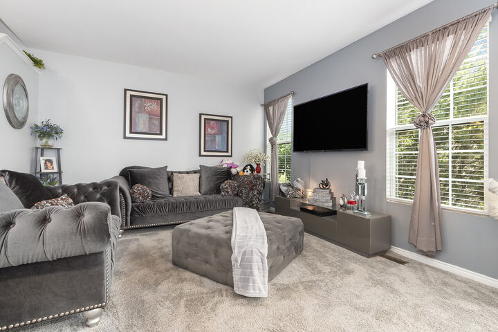 Property Photo:  292 S Oak Creek Lane  IL 60446 