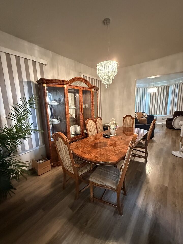 Property Photo: 528 E 46th Place IL 60653