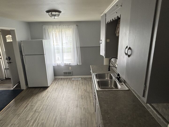 Property Photo: 118 29th Avenue IA 52732