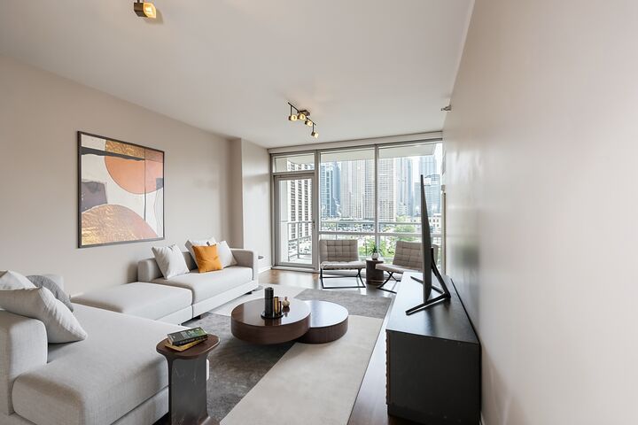 Property Photo: 123 S Green Street 604B IL 60607