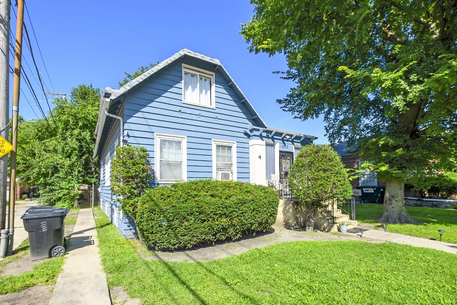 Property Photo: 11110 S Union Avenue IL 60628