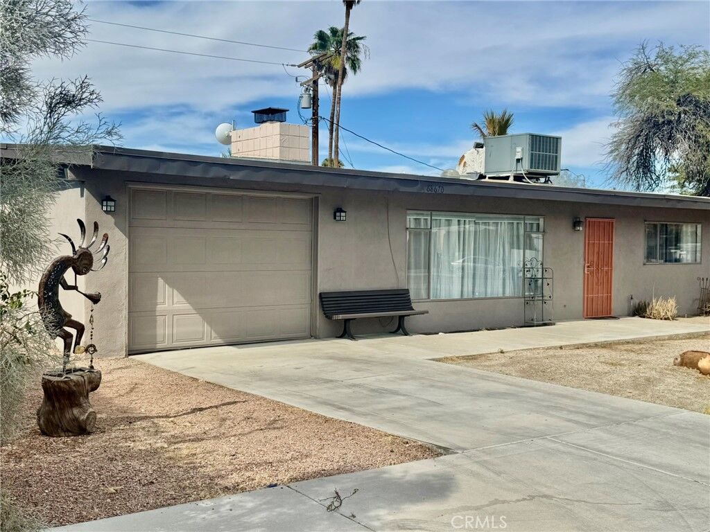 Property Photo:  68670 Iroquois  CA 92234 