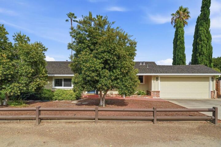 Property Photo: 1545 Truman Avenue CA 94024