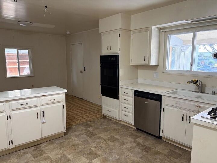 Property Photo: 2638 Icefield Court CA 95051