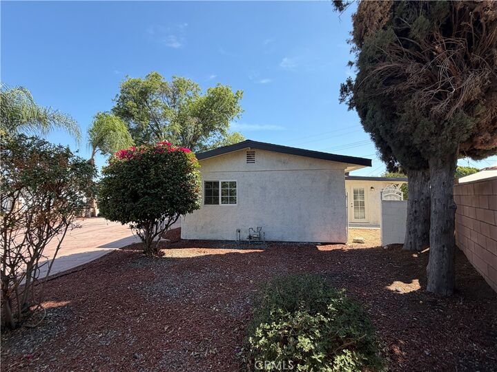 Property Photo: 3351 Amhurst Drive CA 92503