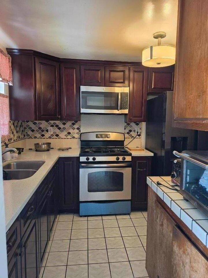 Property Photo:  2693 Olivestone Way  CA 95132 