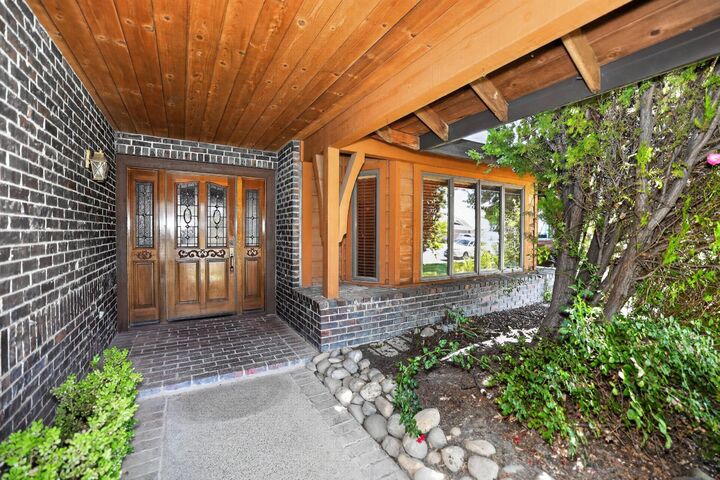 Property Photo:  629 Wildwood Way  CA 95695 