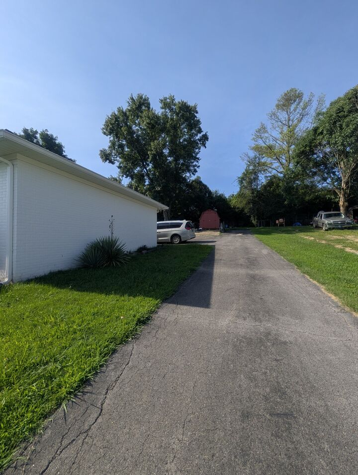 Property Photo:  529 McFerrin St  TN 37190 