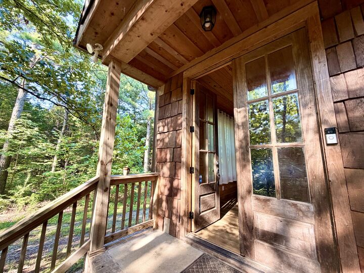 Property Photo: 663 Promise Land Rd TN 37036