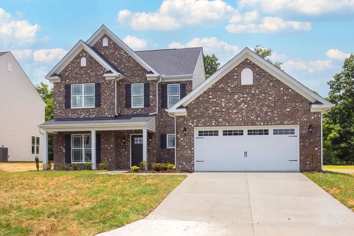 Property Photo: 4024 Rampart Way TN 37174