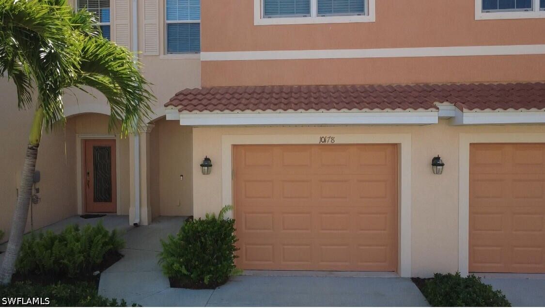 Property Photo: 10178 Via Colomba Circle FL 33966
