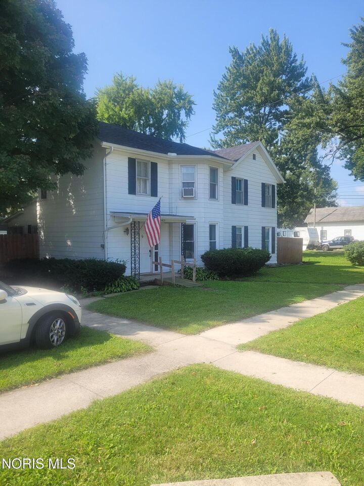 Property Photo: 20405 Locust Street OH 43569