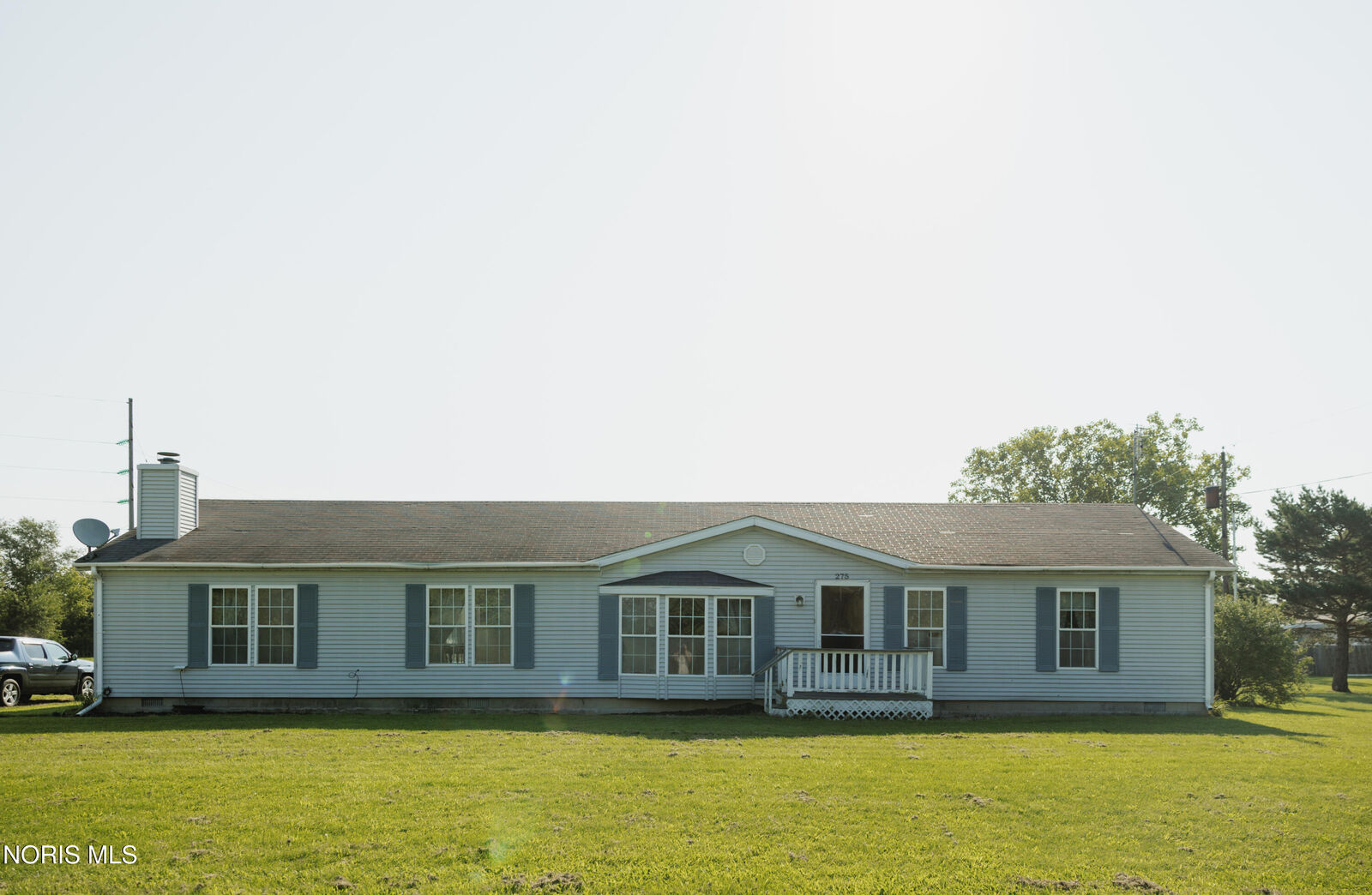 Property Photo: 275 S Central Street OH 43556