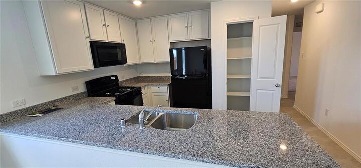 Property Photo:  9205 Grackle Place  TX 75071 