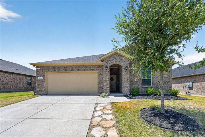 Property Photo:  3008 Redwood Street  TX 75409 