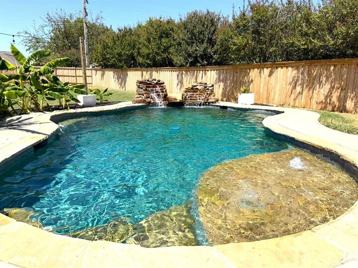 Property Photo:  1621 Winter Park Lane  TX 75077 