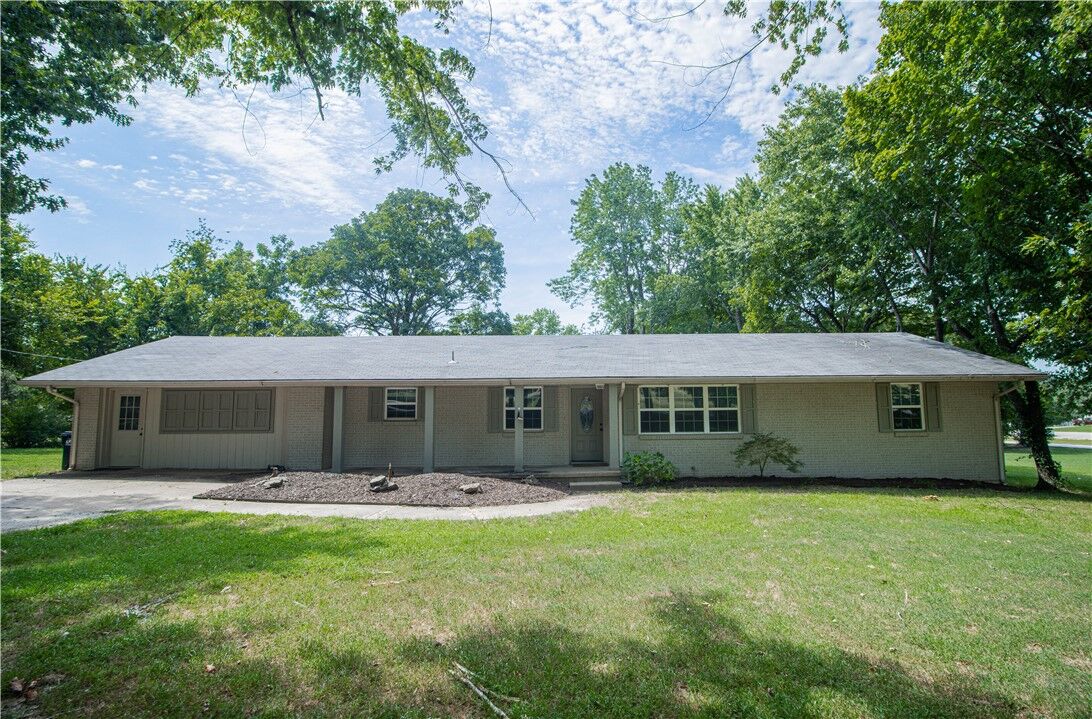 Property Photo: 2541 Bunker Road AR 72601