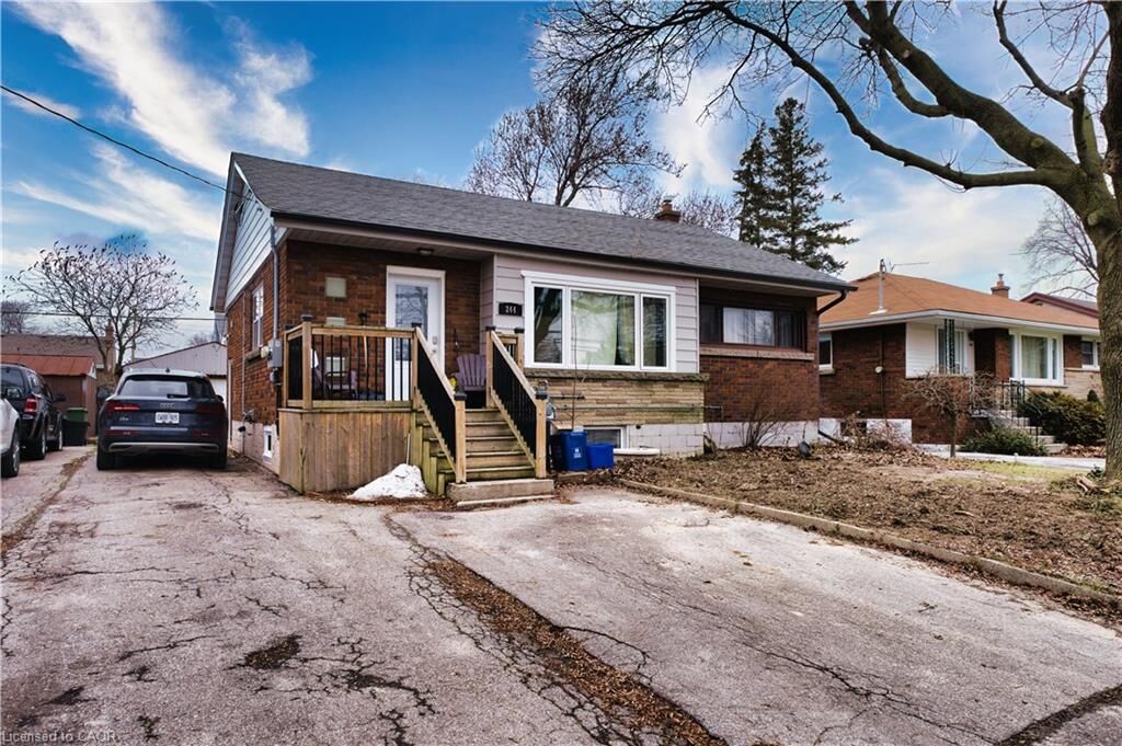 Property Photo:  244 Upper Paradise Road Lower  ON L9C 5C2 