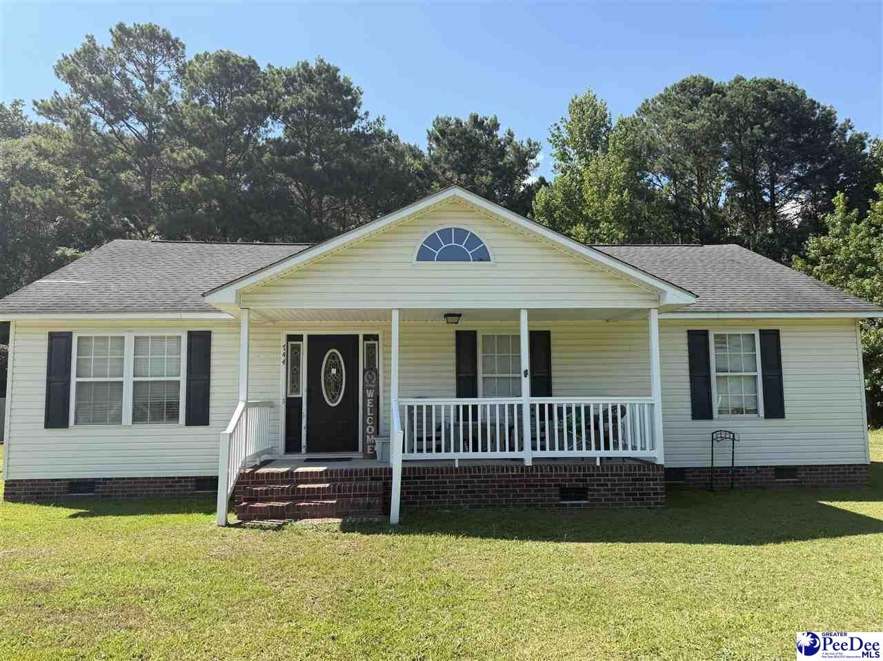 Property Photo: 744 Davis St SC 29069-0843