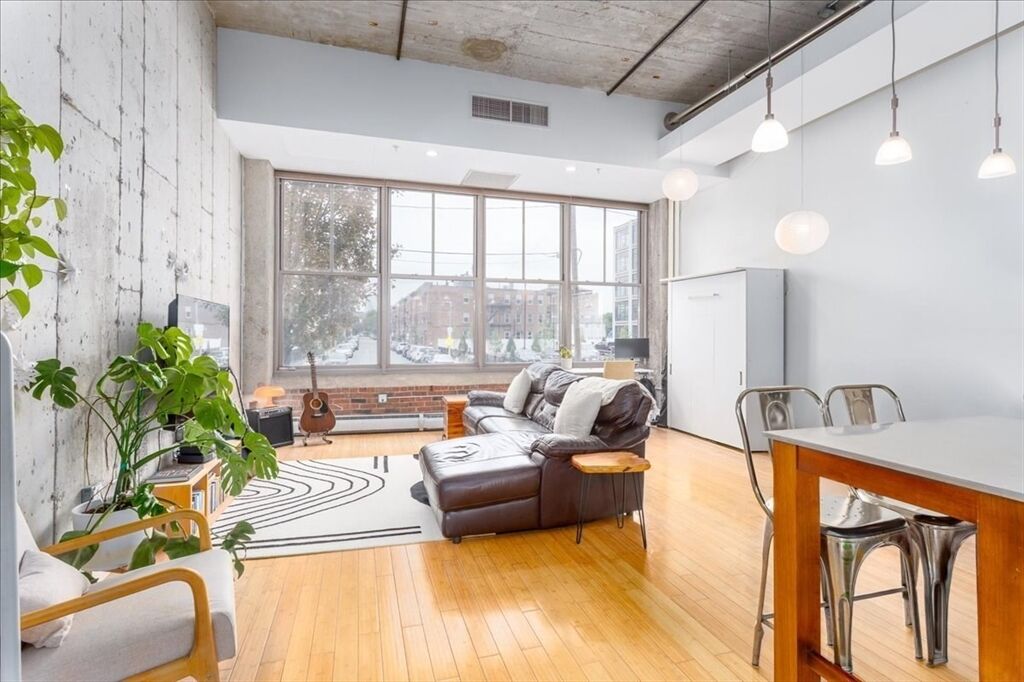 Property Photo: 156 Porter St 112 MA 02128