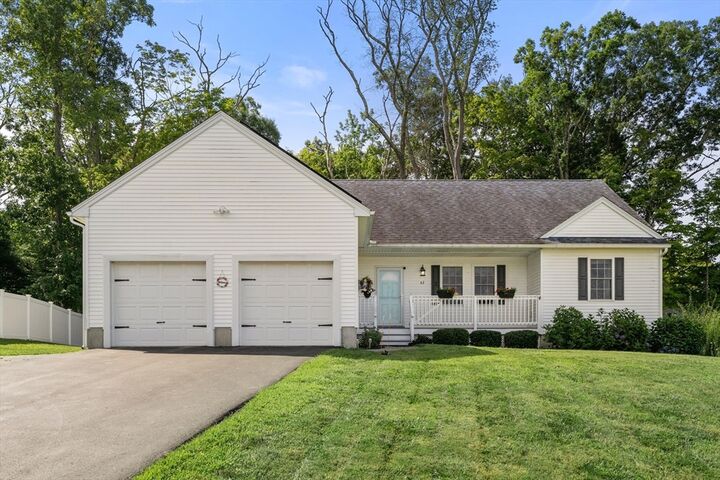 Property Photo:  42 Highfield Drive  MA 01550 