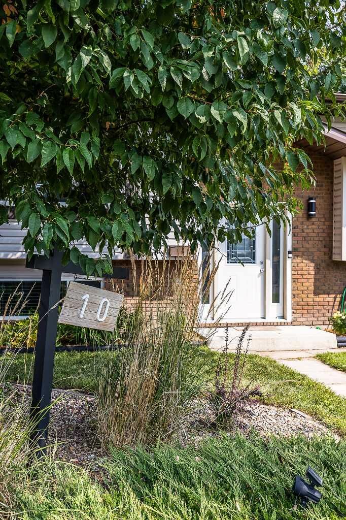 Property Photo: 10 Chow Avenue SE AB T1B 2T1