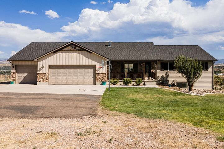 Property Photo:  8432 N Facer Mountain Dr  ID 83204 