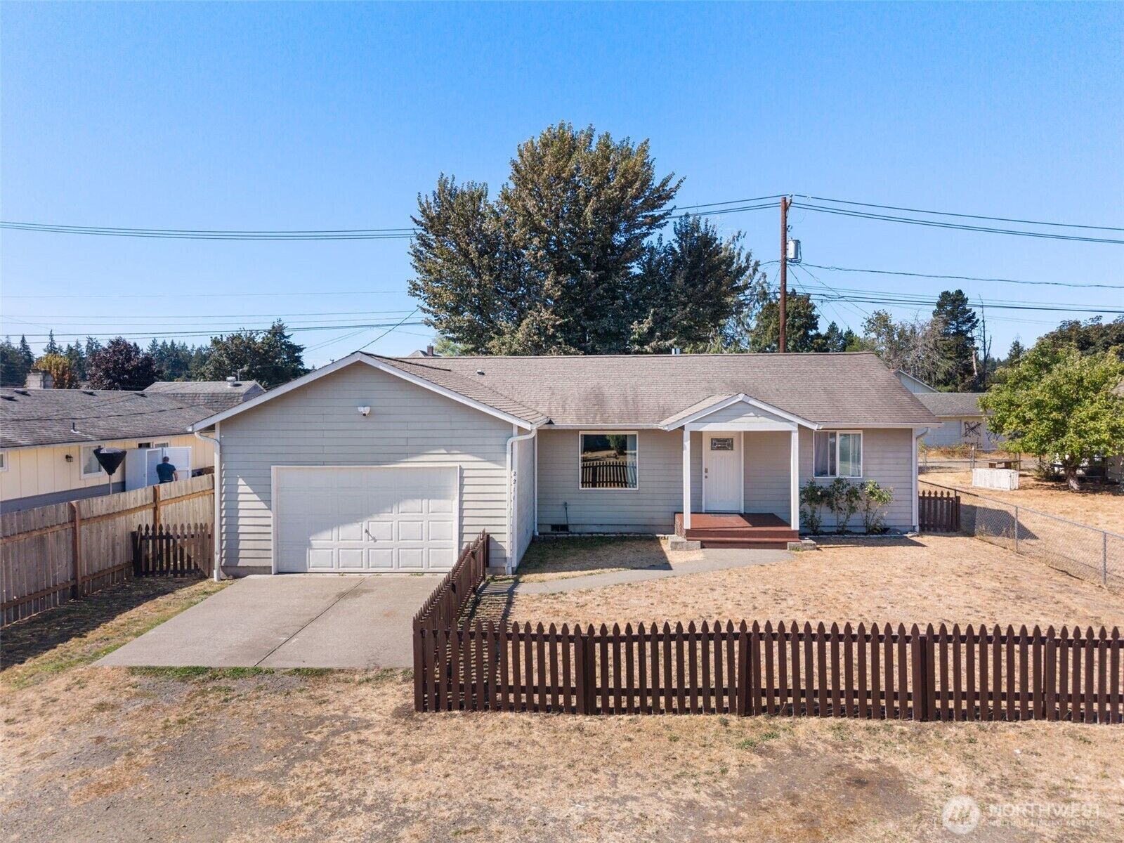 Property Photo:  2211  Washington Street  WA 98584 