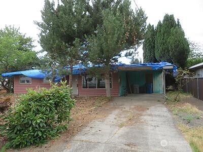 Property Photo: 663 Jefferson Avenue NE WA 98056