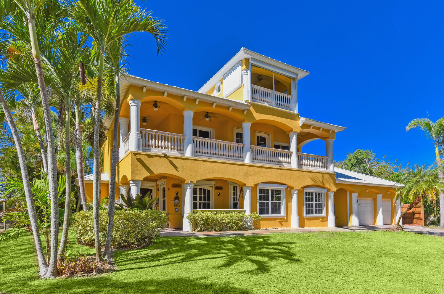 Property Photo:  8073 S Indian River Drive  FL 34982 