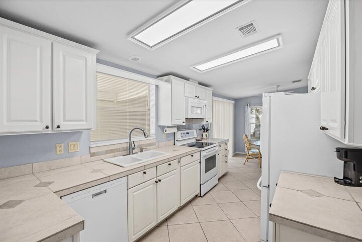 Property Photo:  2911 Nine Iron Drive  FL 34952 