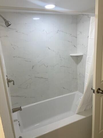 Property Photo: 3123 Oakland Shores Drive D207 FL 33309