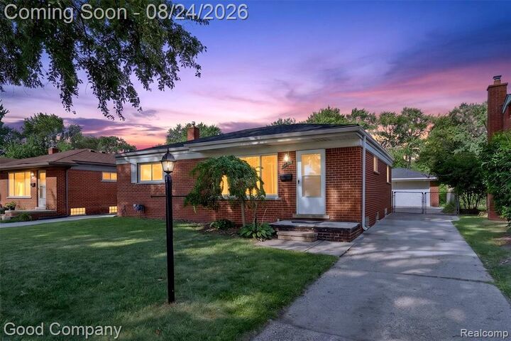 Property Photo: 29535 Milton Avenue MI 48071