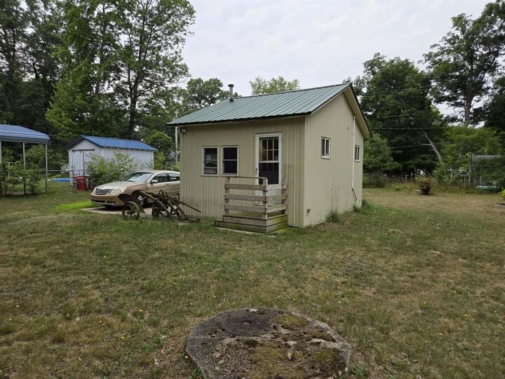 Property Photo:  931 S Pierce Road  MI 49349 